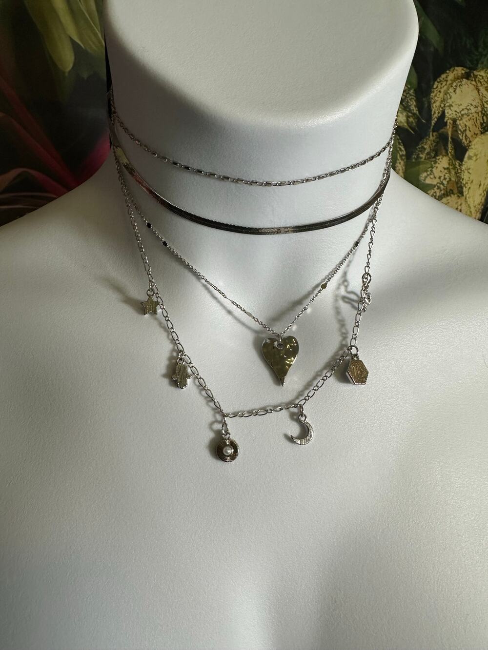 No boundaries multi chained necklace